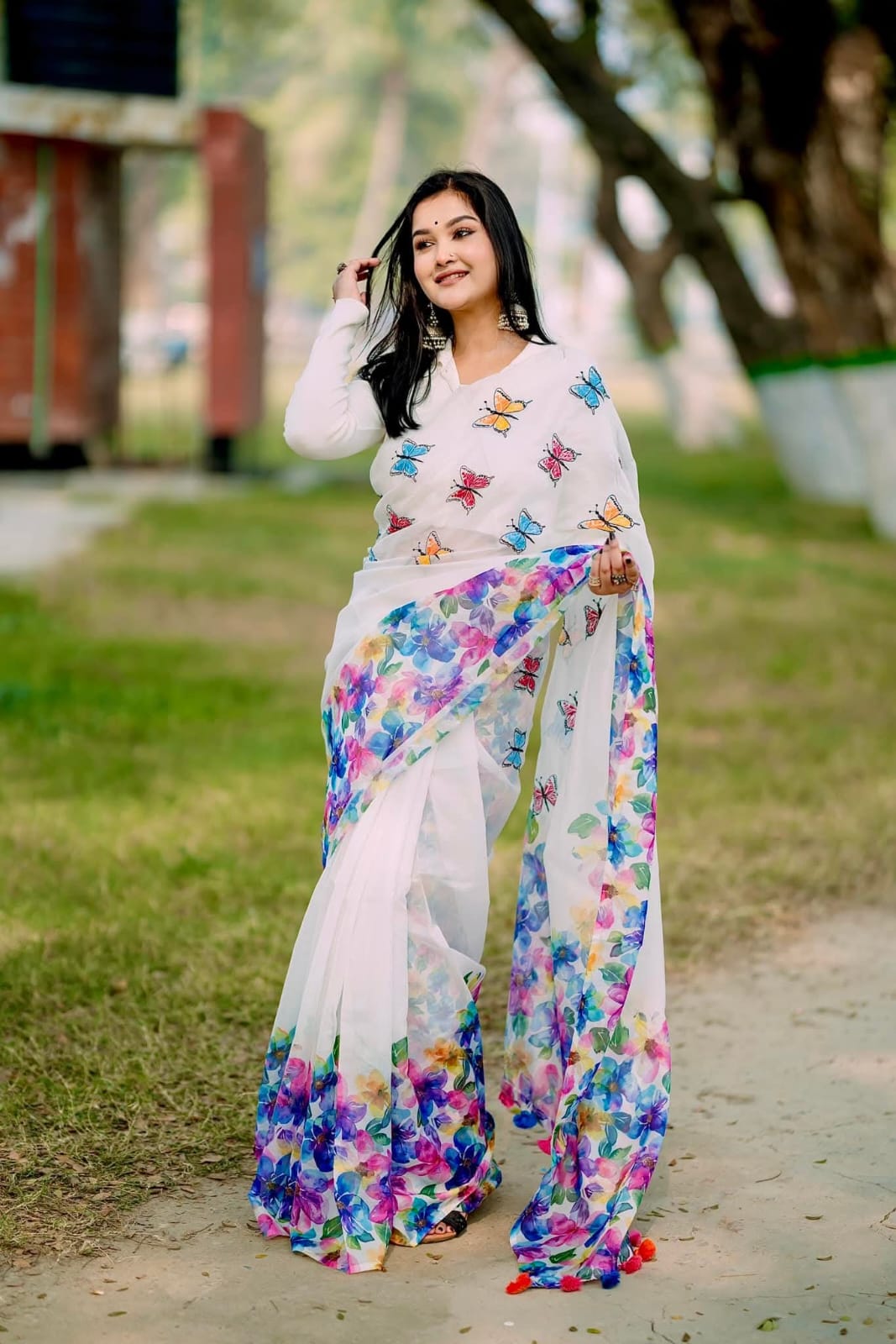 Half Silk Digital Printed white butterfly Saree with Blouse Piece |