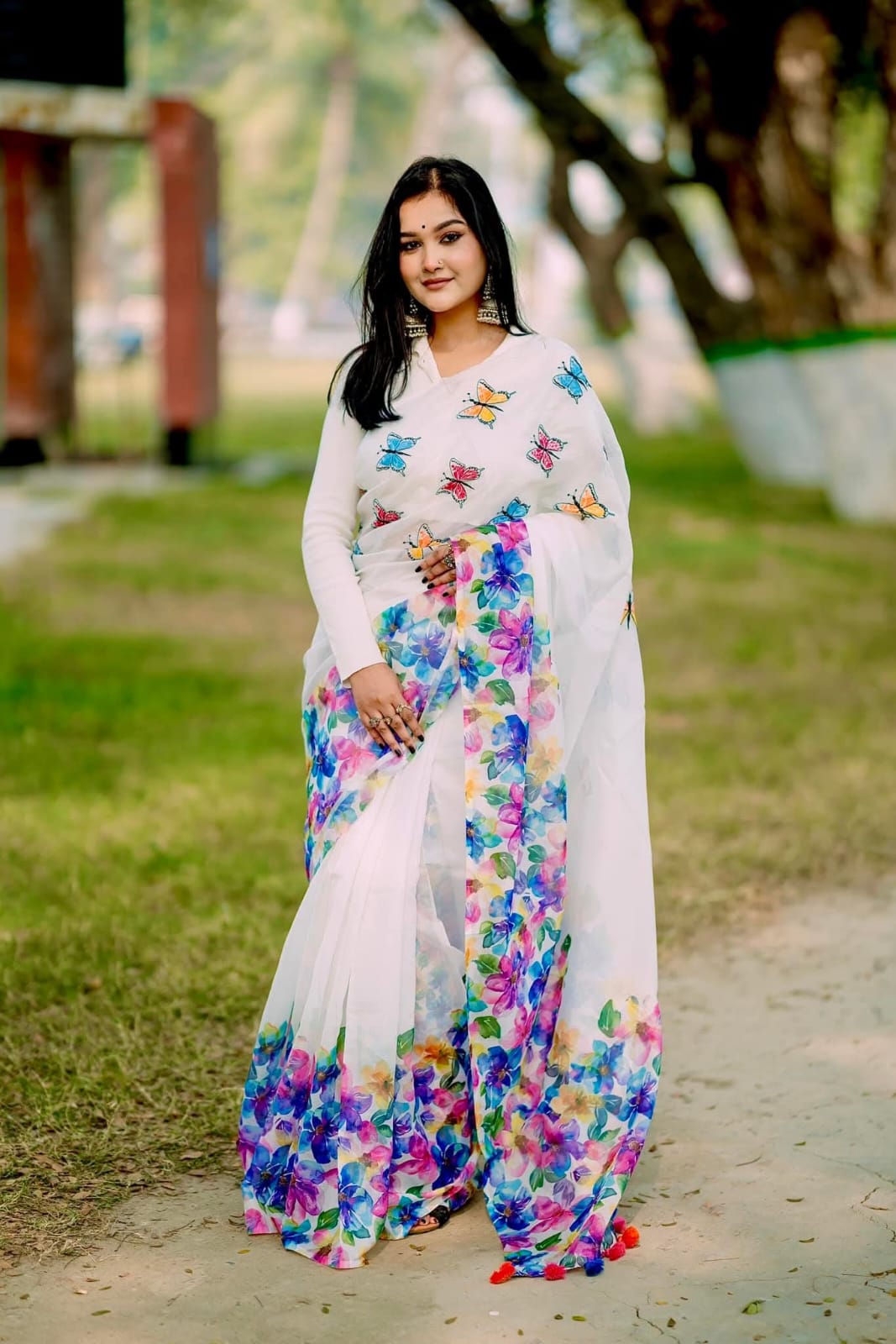 Half Silk Digital Printed white butterfly Saree with Blouse Piece | - Image 4