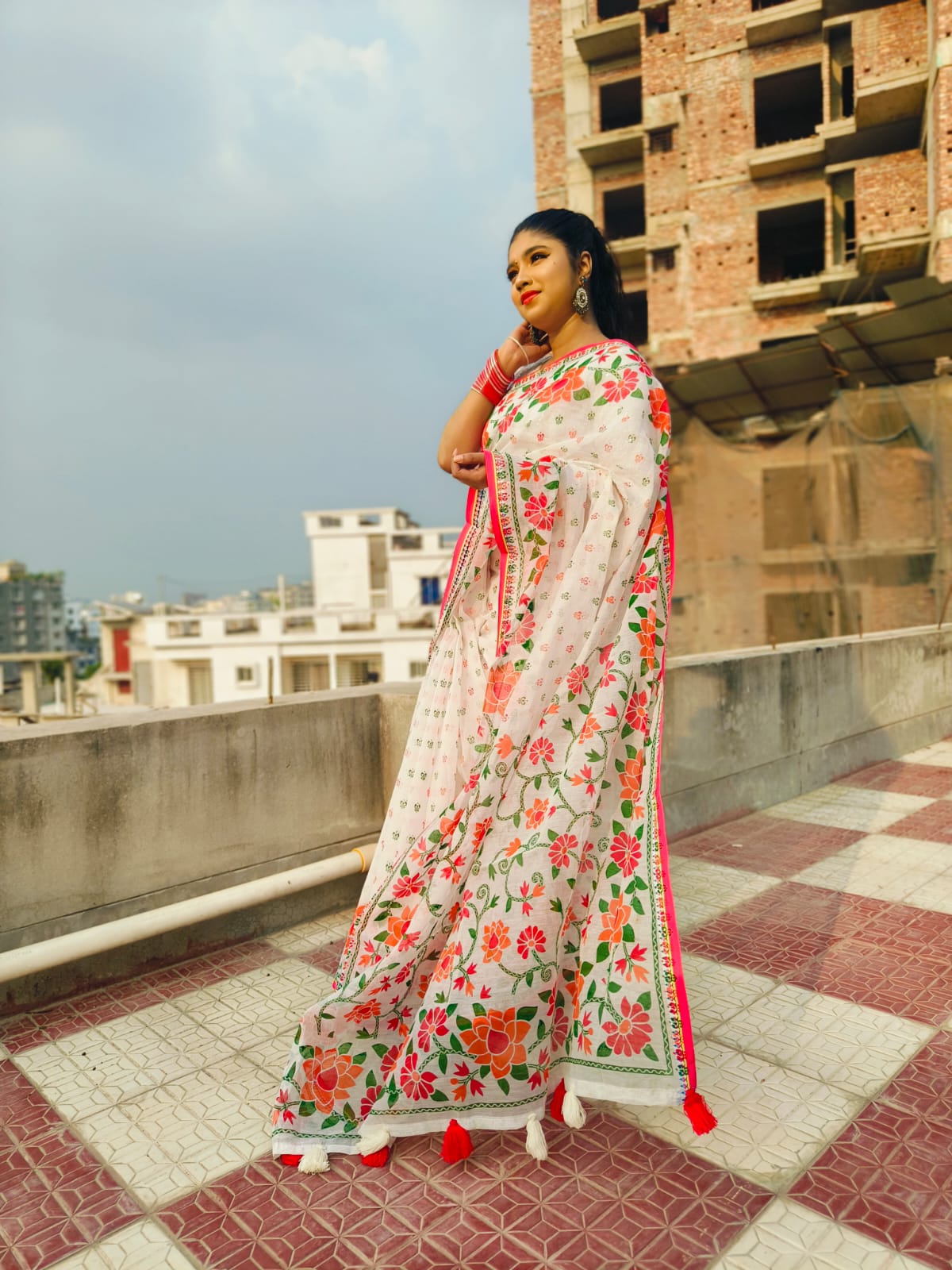 Pure Cotton white saree comfortable daily and festive were - Image 2