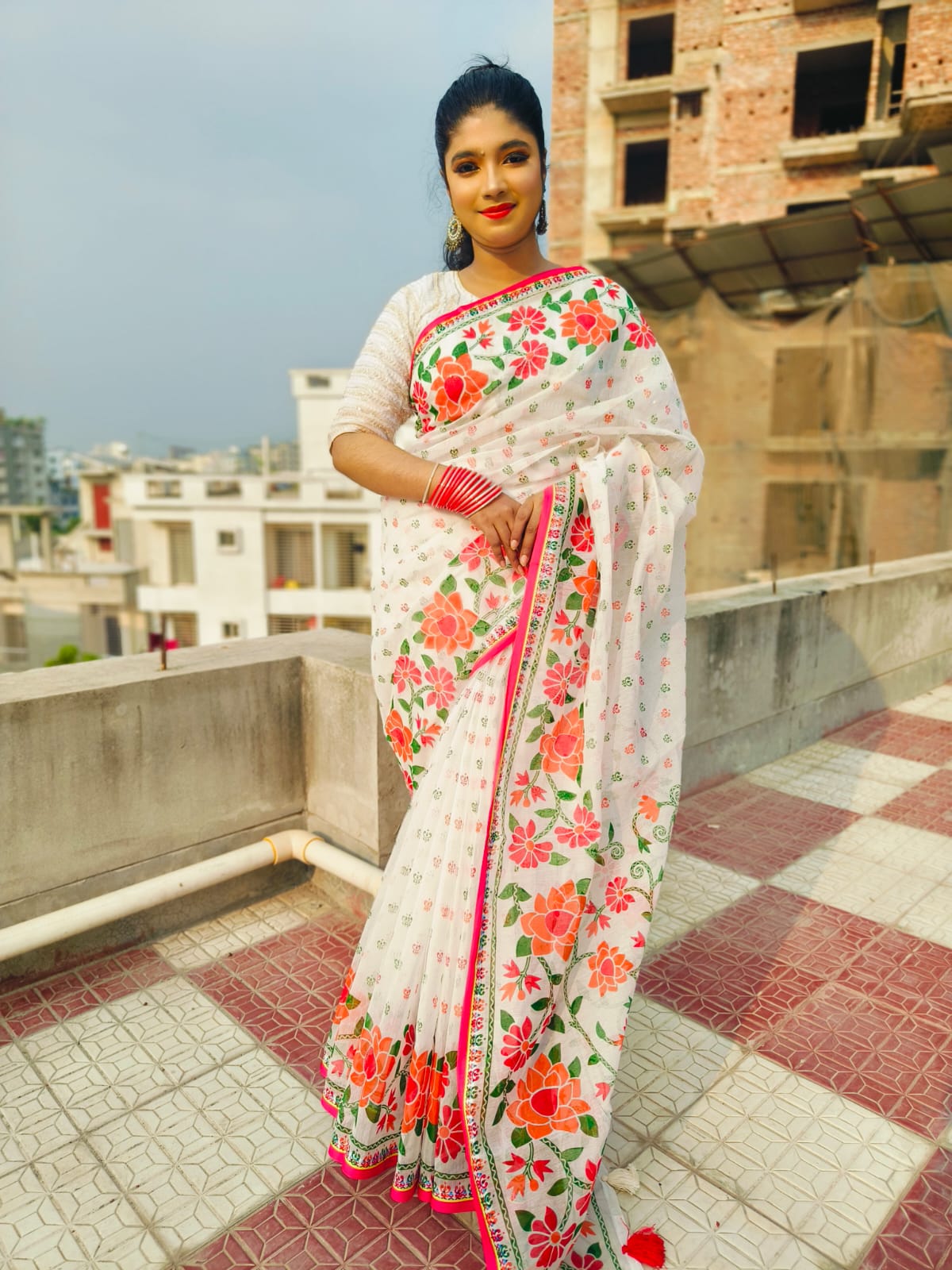 Pure Cotton white saree comfortable daily and festive were - Image 3