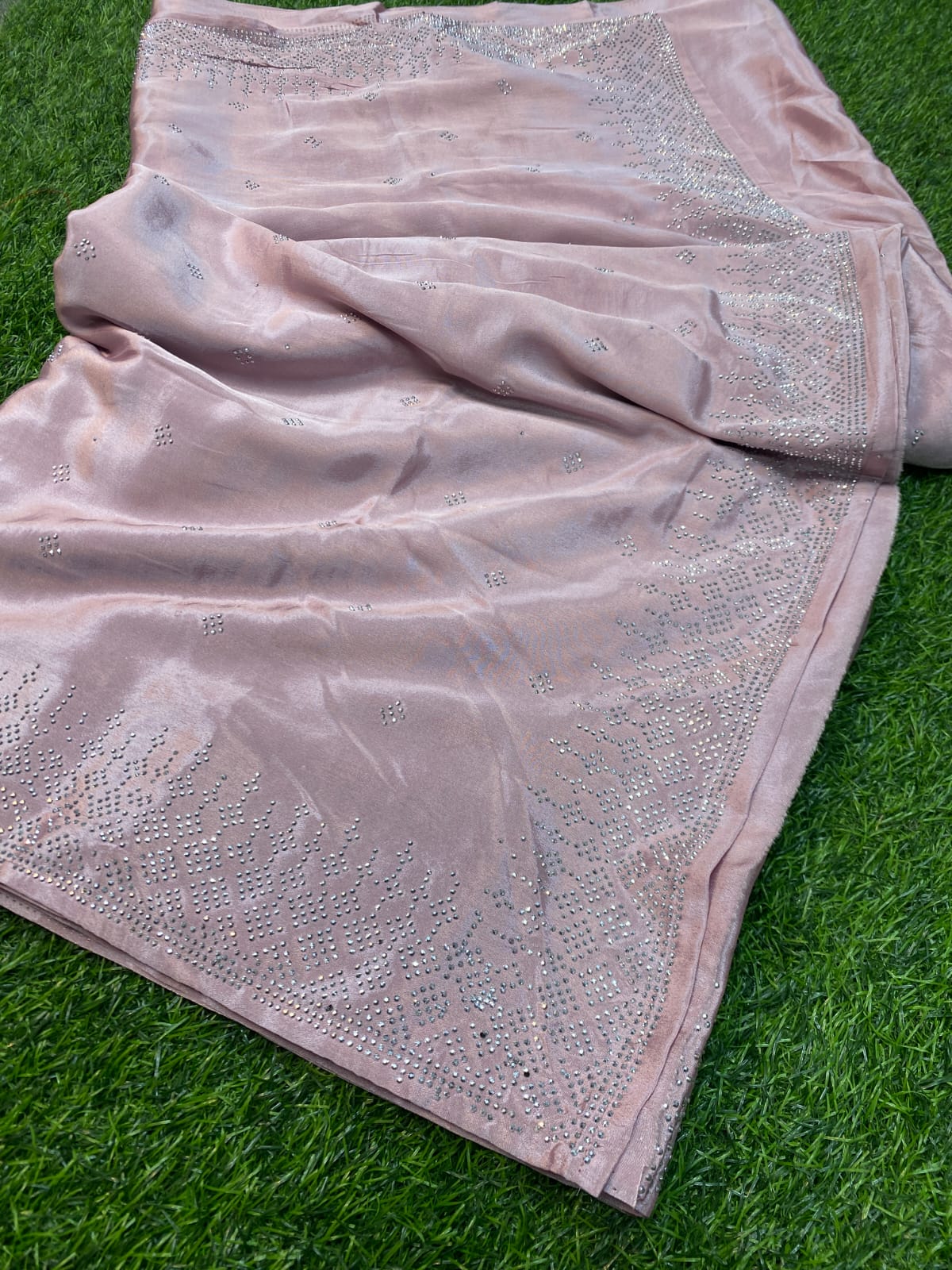 Premium Quality Viral Purnima Saree With Blouse Piece | Party Wear saree - Image 2