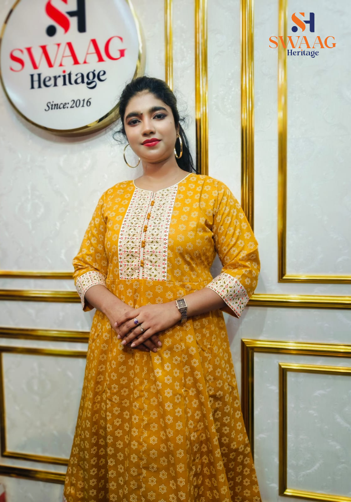 Boutique 2-Piece Long Anarkali Dress in Pure Cotton - Image 4